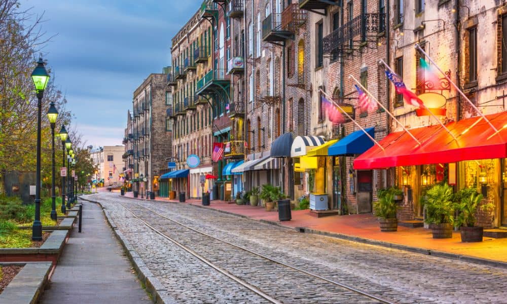 The Most Fabulous Things to Do on a Savannah, GA, Honeymoon - Ballastone